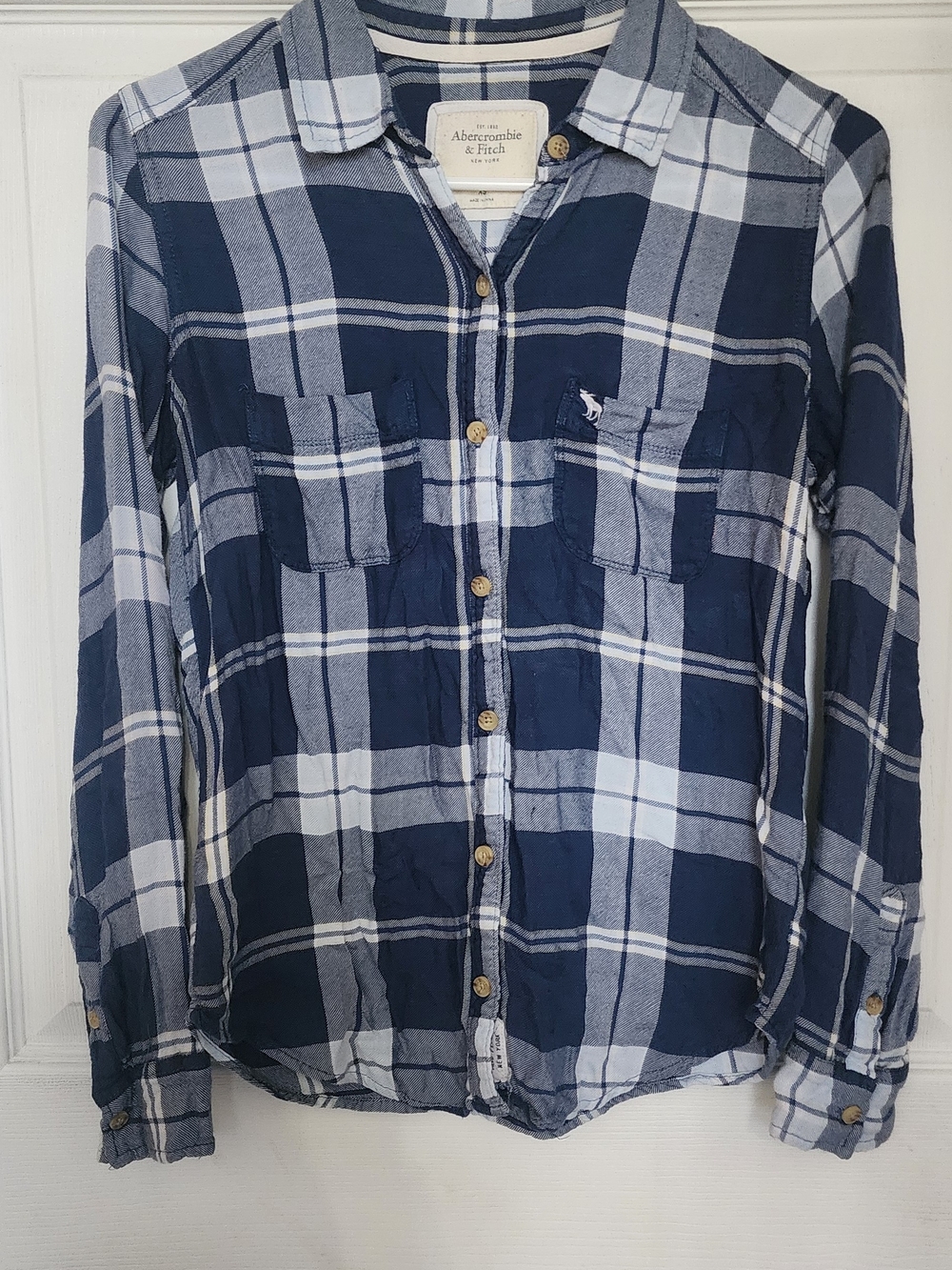 Abercrombie & Fitch Women's Navy and White Plaid Button-Down Shirt